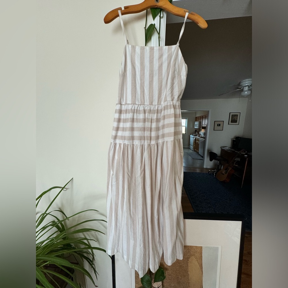 Universal threads cream and tan midi dress